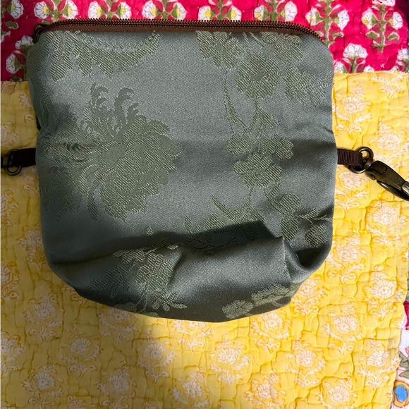 Tapestry Fabric Fanny Pack - Picture 3 of 4